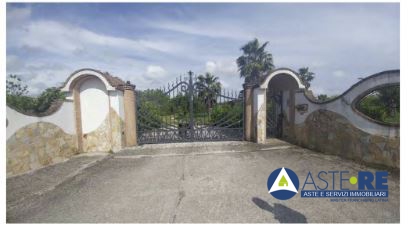 Villa in vendita a Aprilia