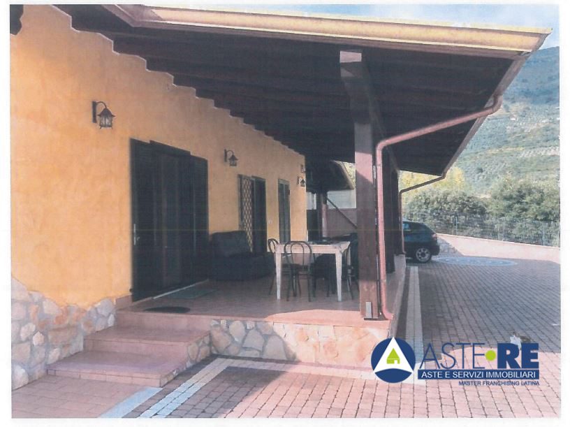 Stabile/Palazzo in vendita a Sonnino