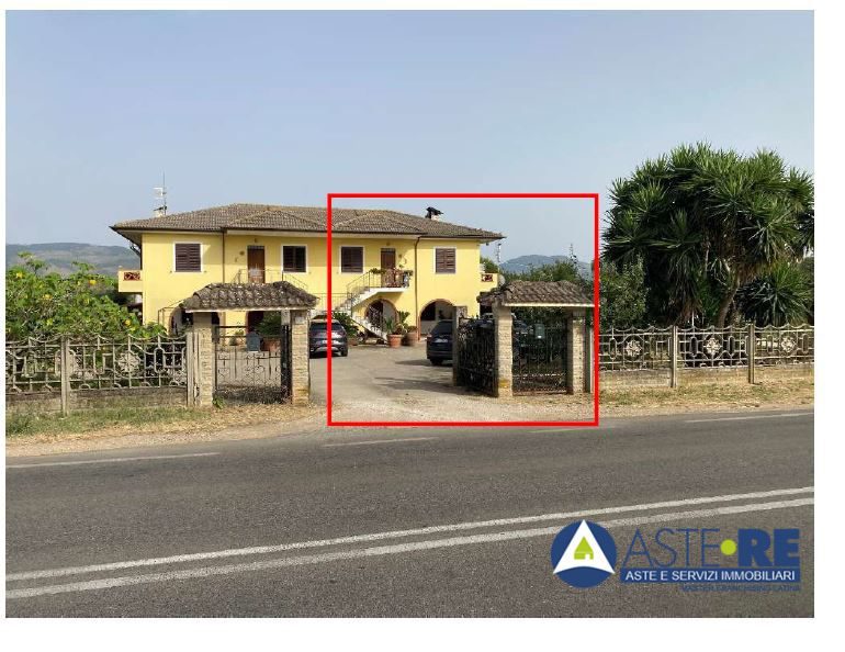 Attivit� commerciale in vendita a Pontinia