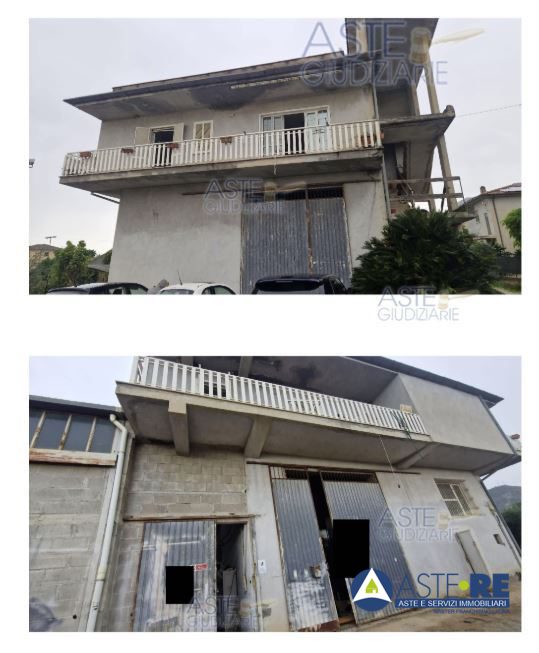 Stabile/Palazzo in vendita a Sezze