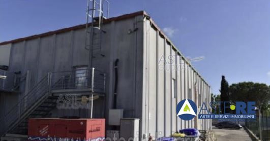 Capannone in vendita a Latina