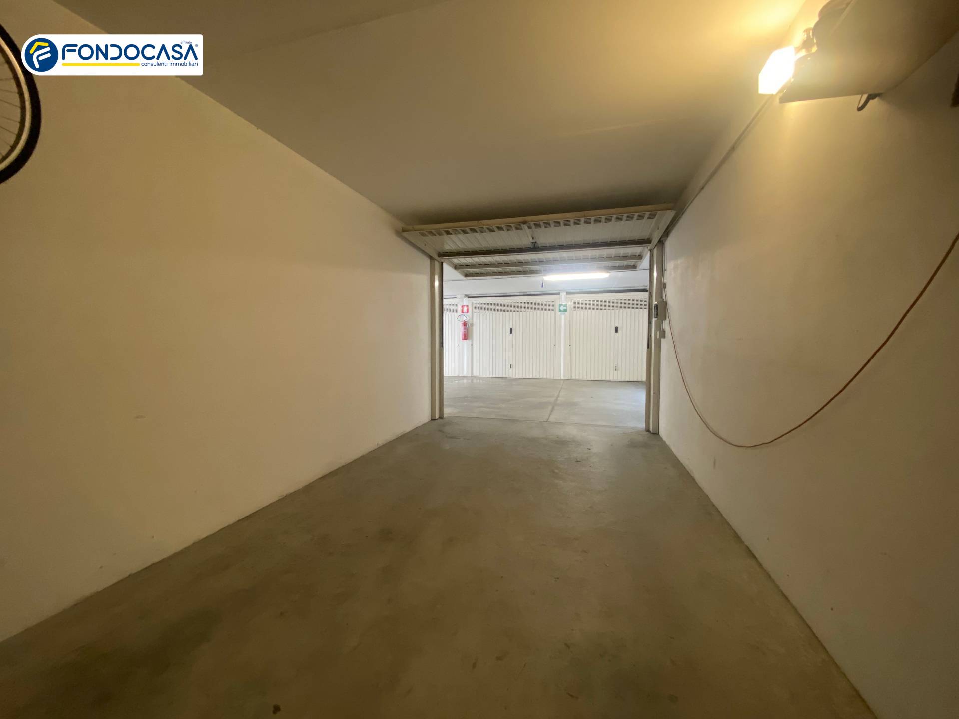 Box o garage in vendita a Borghetto Santo Spirito