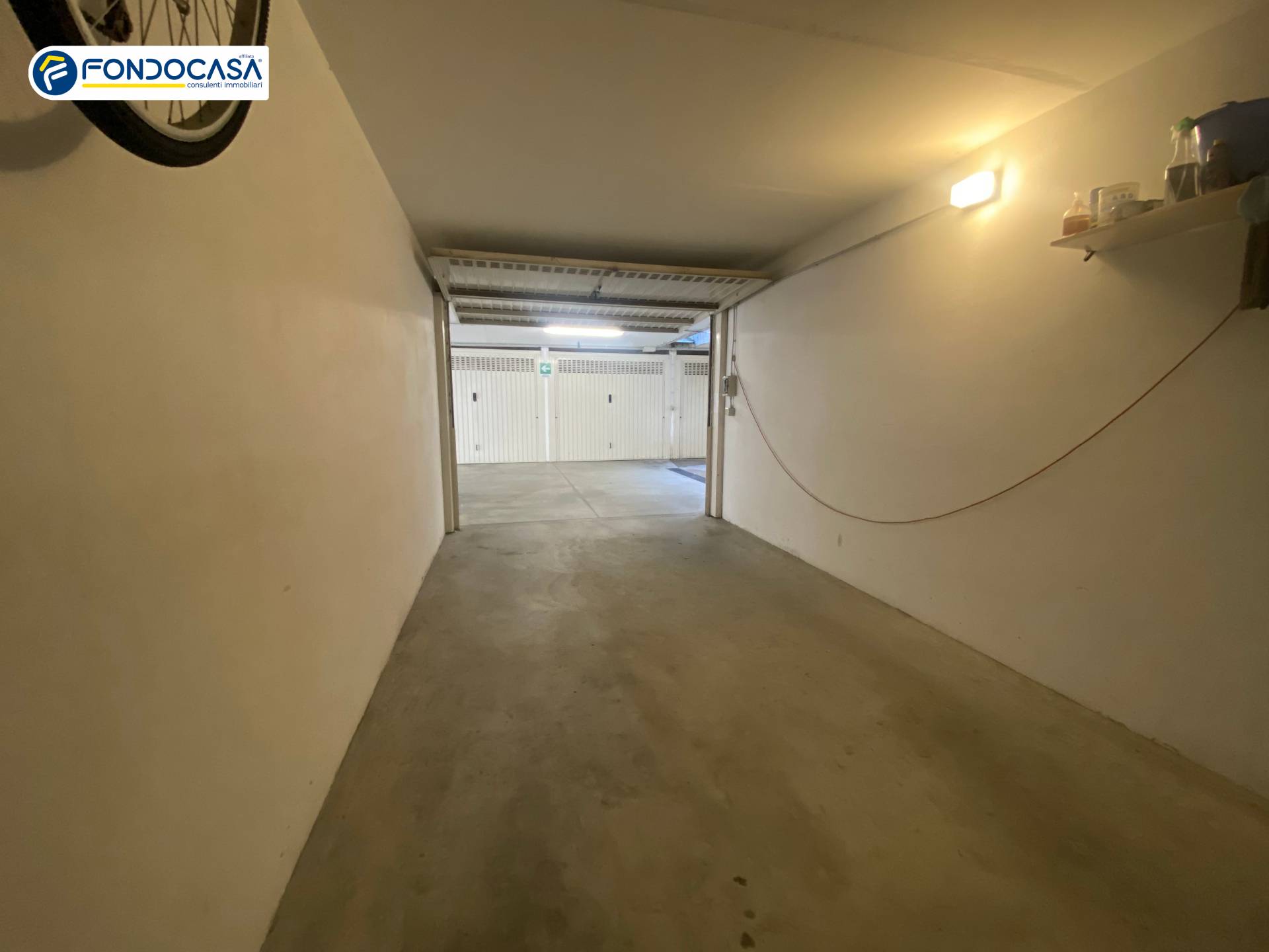 Box o garage in vendita a Borghetto Santo Spirito