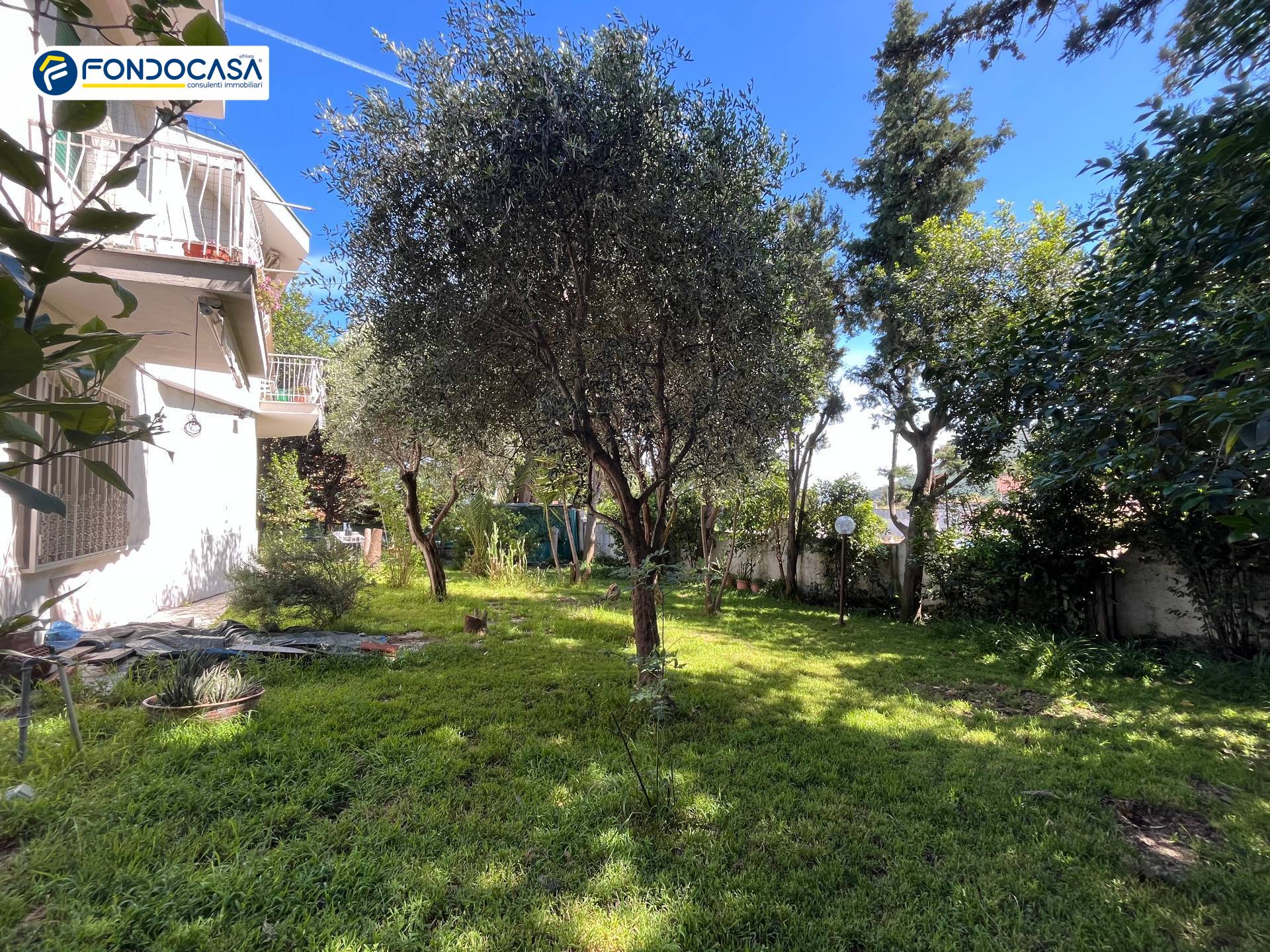 Appartamento in vendita a Borghetto Santo Spirito