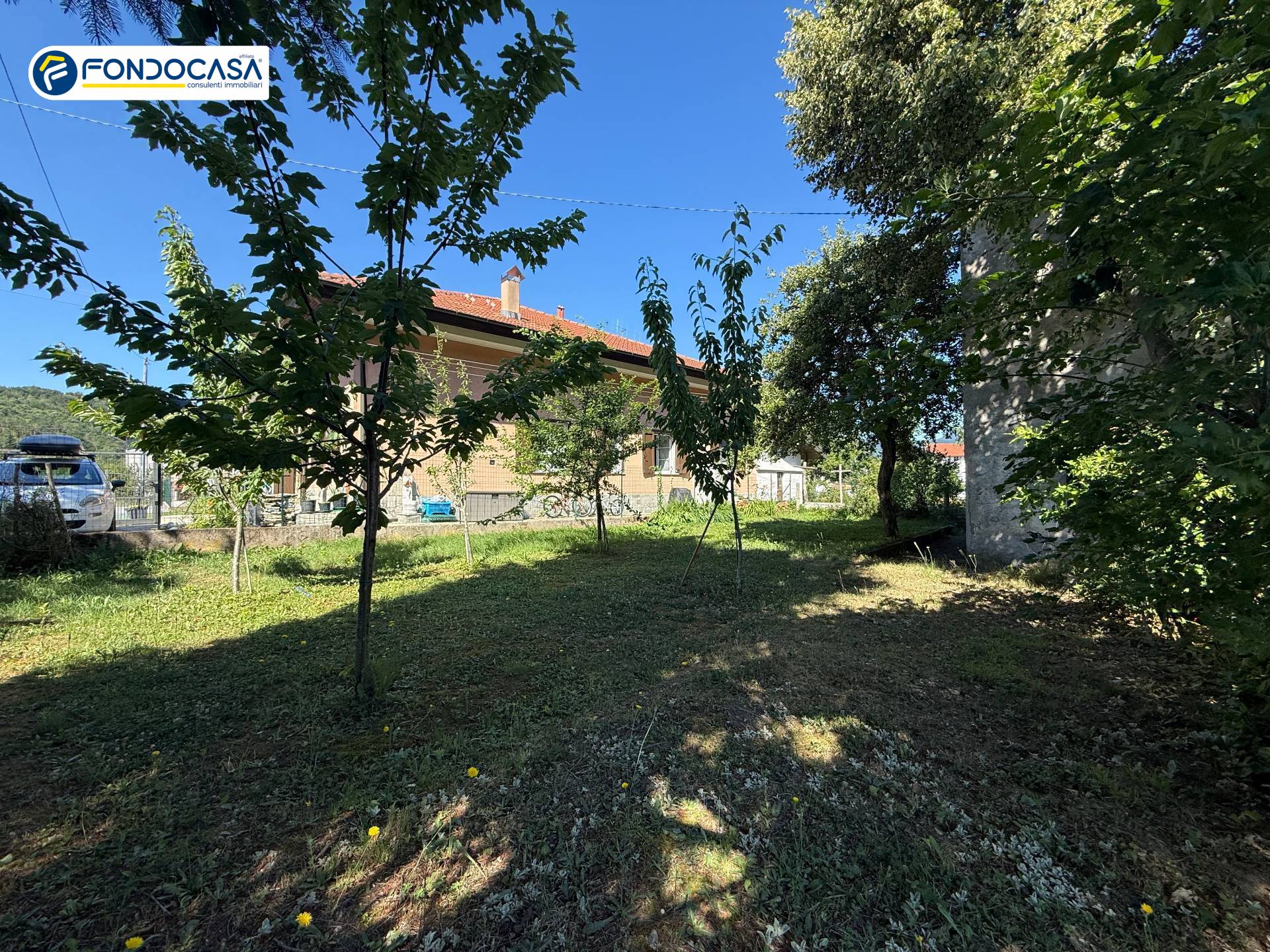 Casa semindipendente in vendita a Bardineto