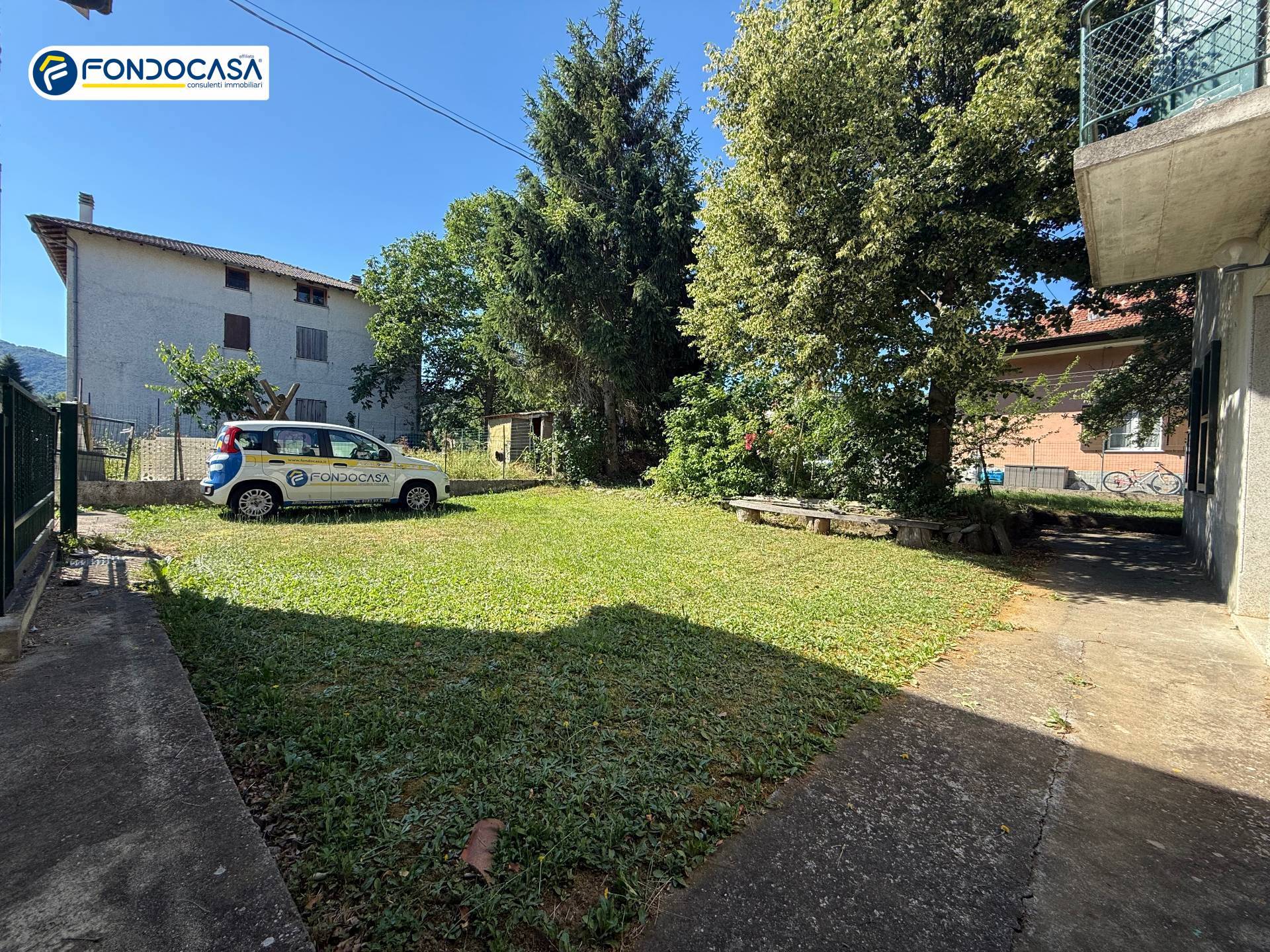 Casa semindipendente in vendita a Bardineto