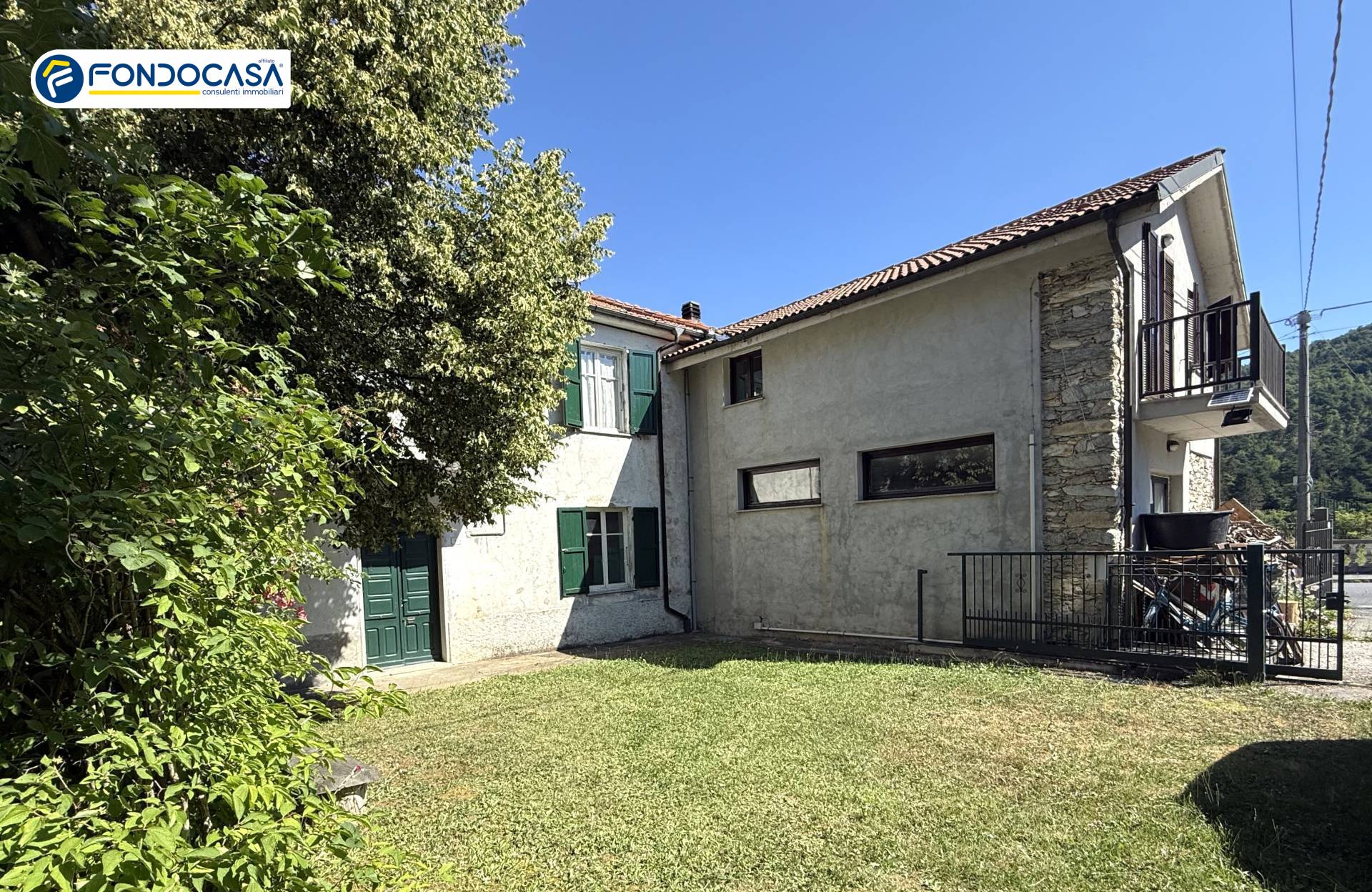 Casa semindipendente in vendita a Bardineto