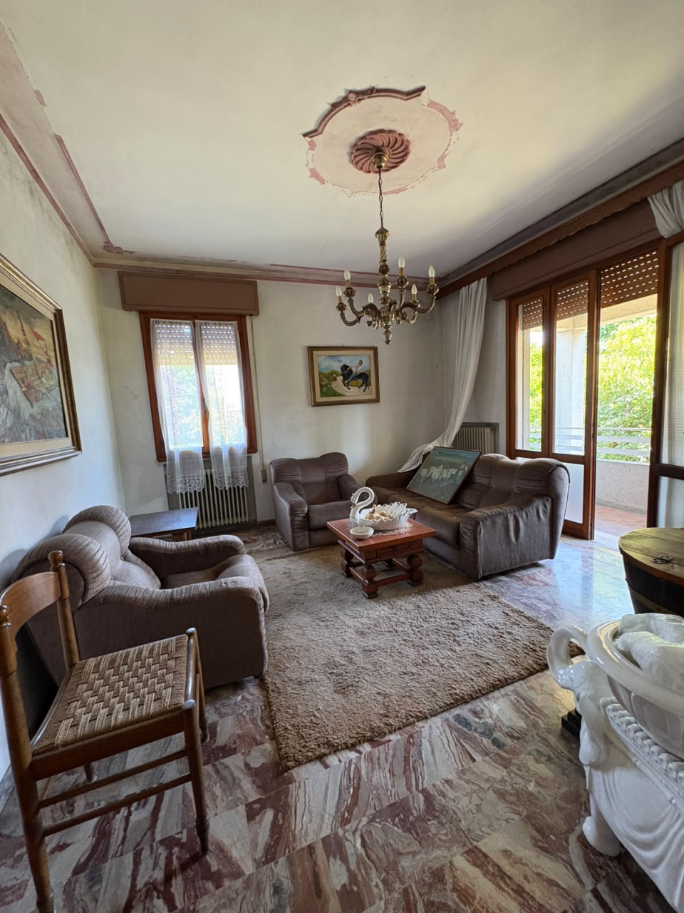 Casa indipendente con giardino a Foss�