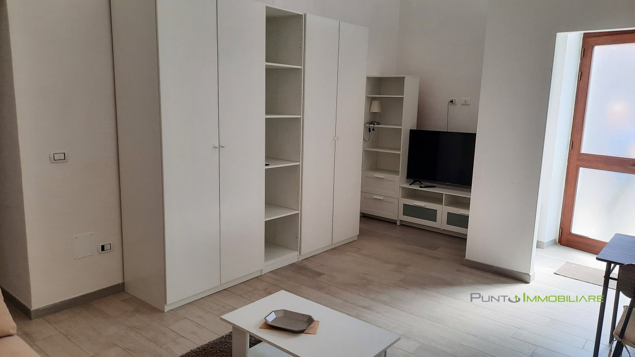 Monolocale in affitto a Brindisi