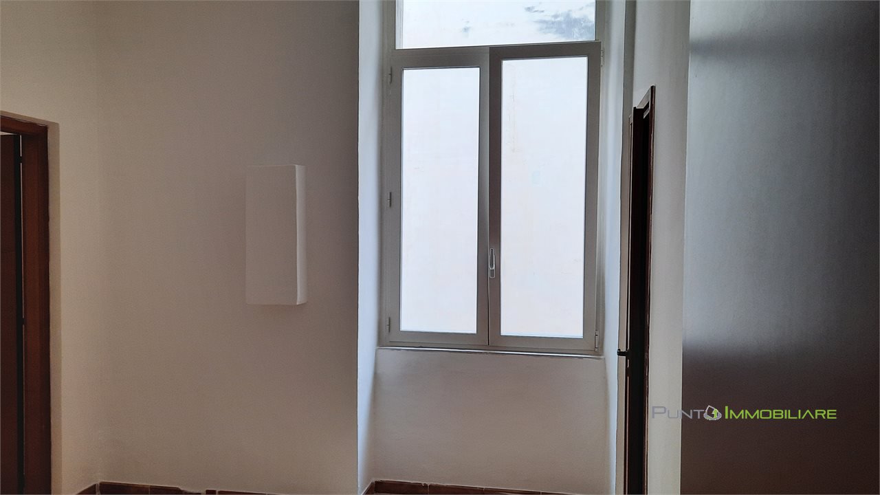 Ufficio in affitto a Brindisi