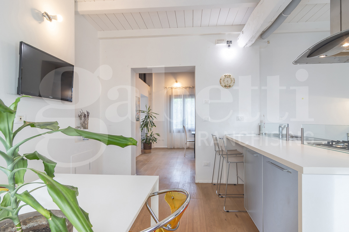 Villa con giardino a Calderara di Reno