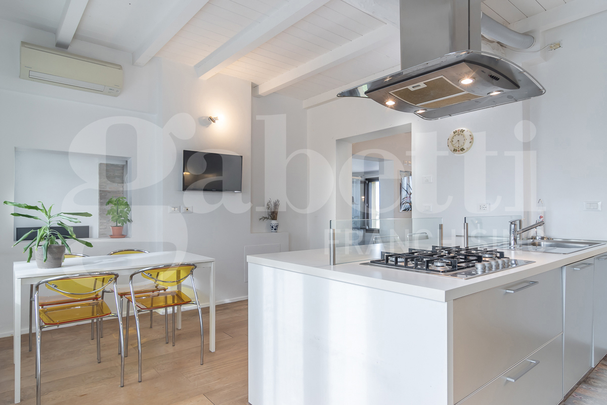 Villa con giardino a Calderara di Reno