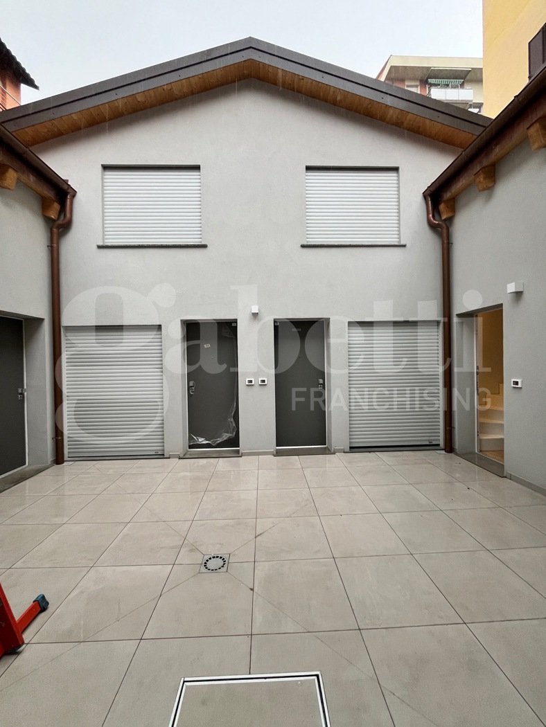 Trilocale arredato in affitto a Bologna