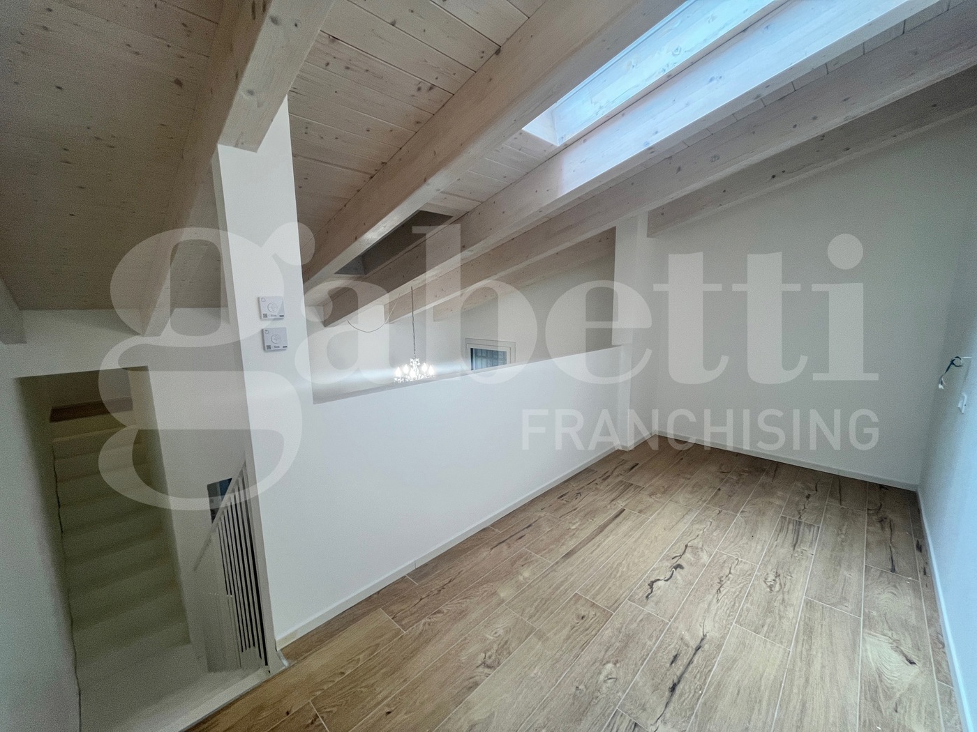 Trilocale arredato in affitto a Bologna