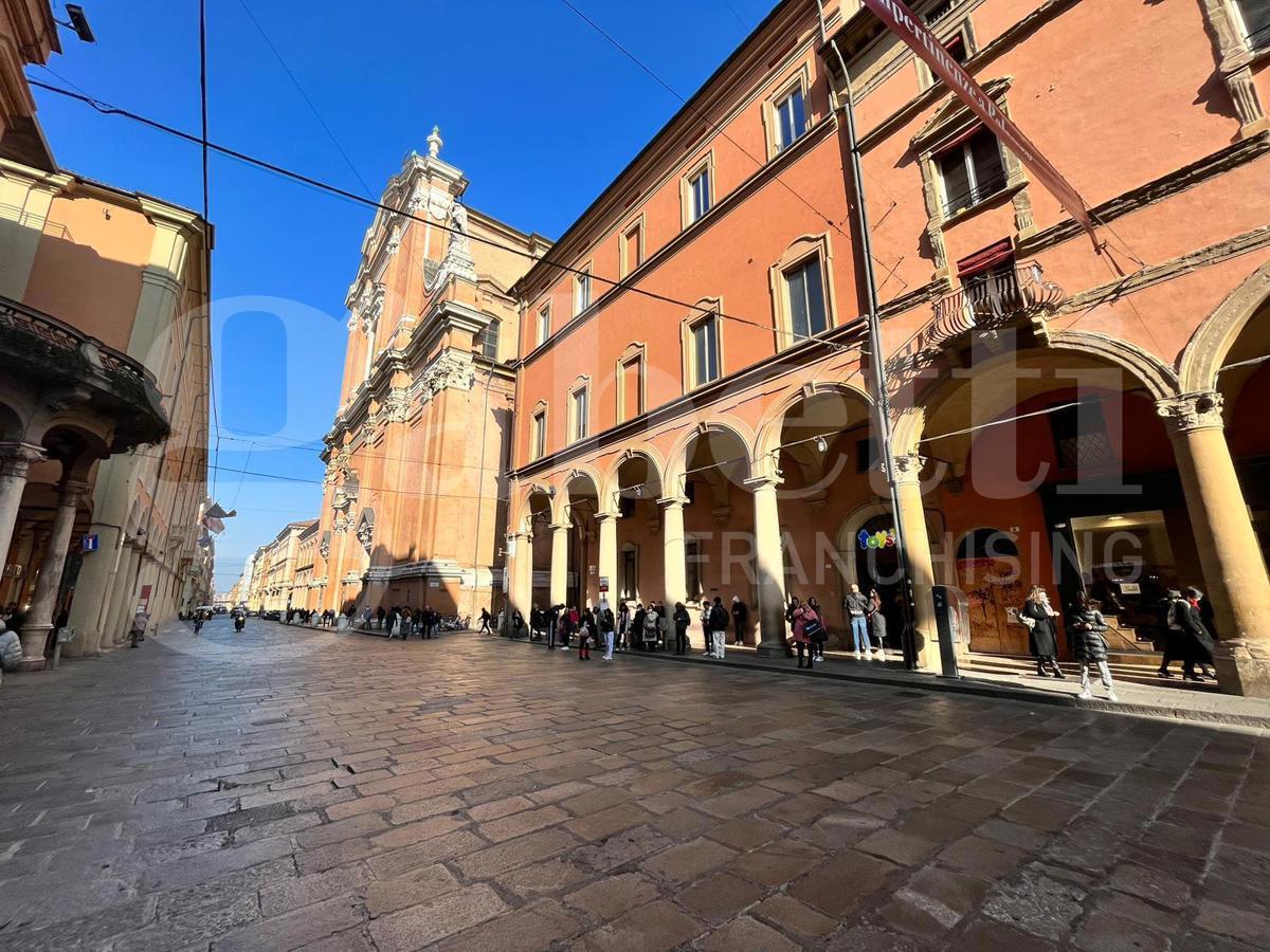 Trilocale ristrutturato a Bologna