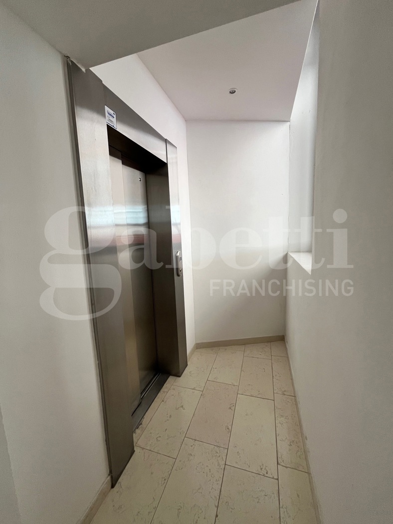 Trilocale ristrutturato a Bologna