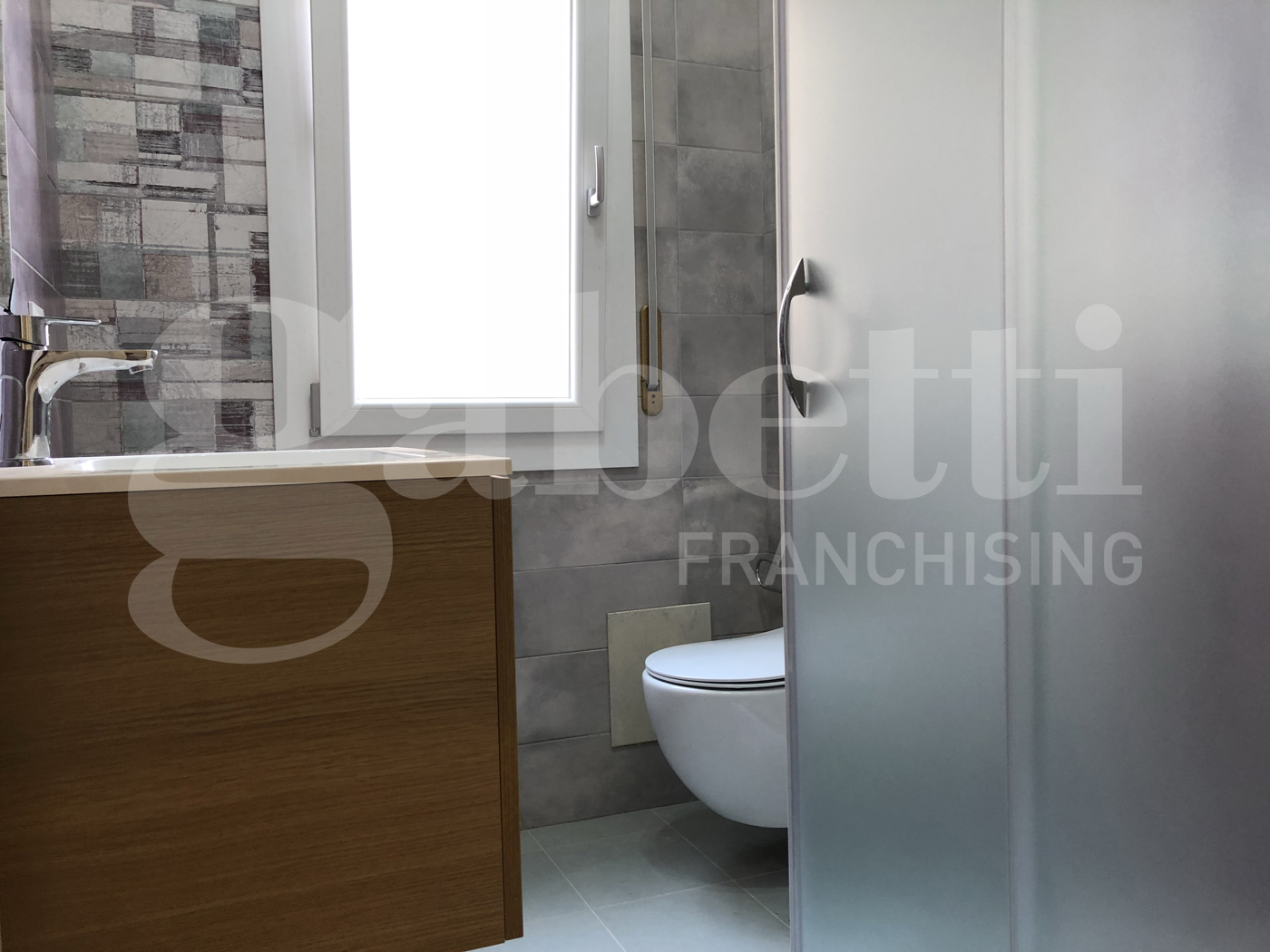 Monolocale arredato in affitto a Bologna