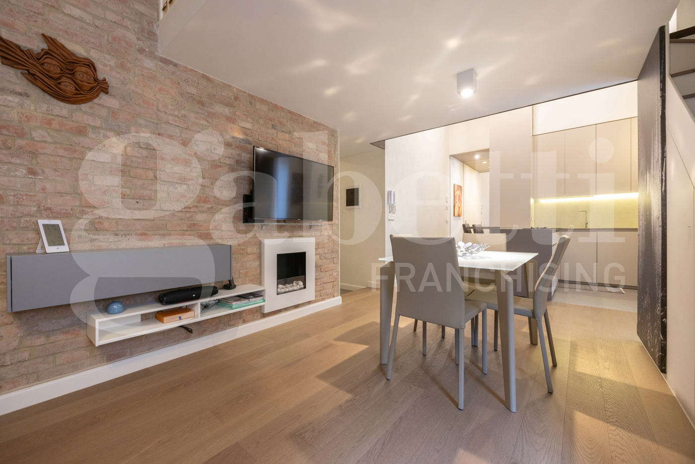 Quadrilocale ristrutturato a Bologna