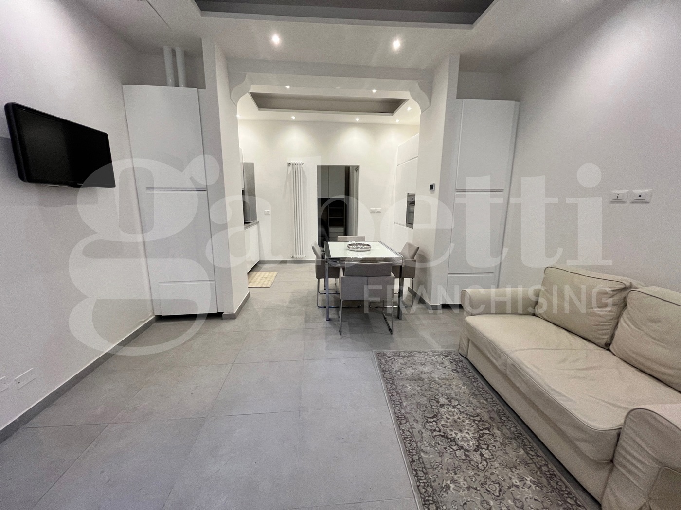 Bilocale arredato in affitto a Bologna