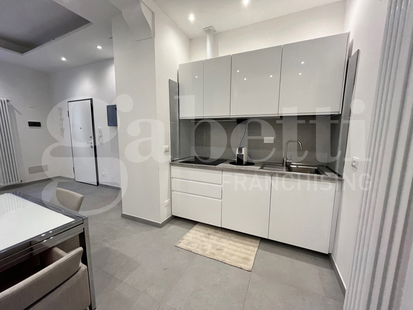 Bilocale arredato in affitto a Bologna