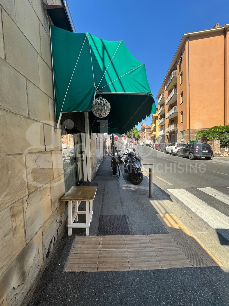Negozio in vendita a Bologna