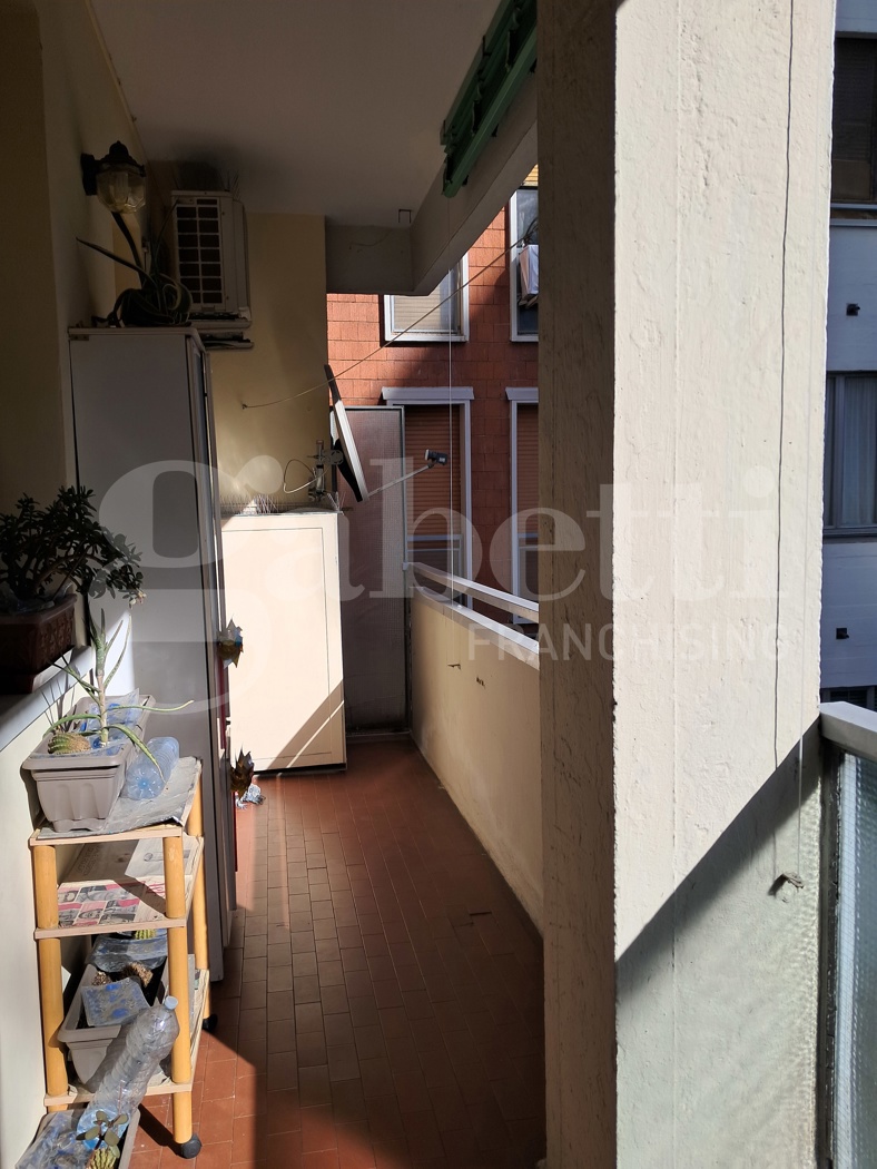 Quadrilocale arredato in affitto a Bologna