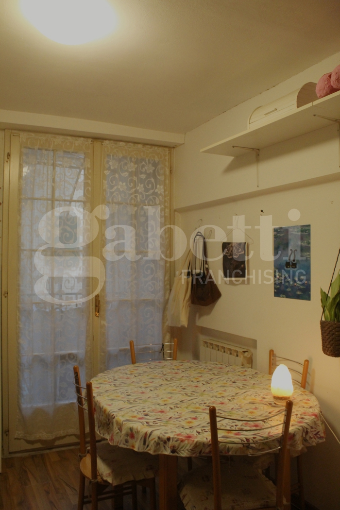 Monolocale arredato in affitto a Bologna