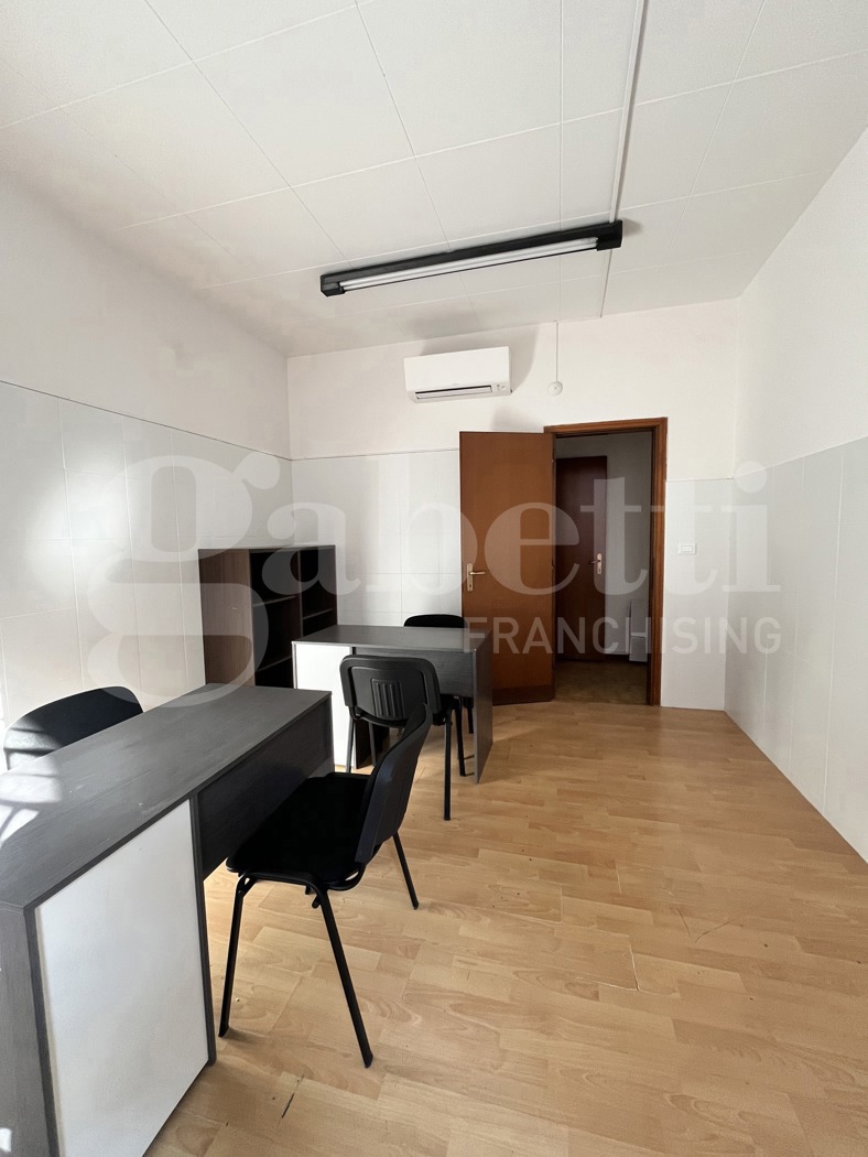 Negozio in vendita a Bologna