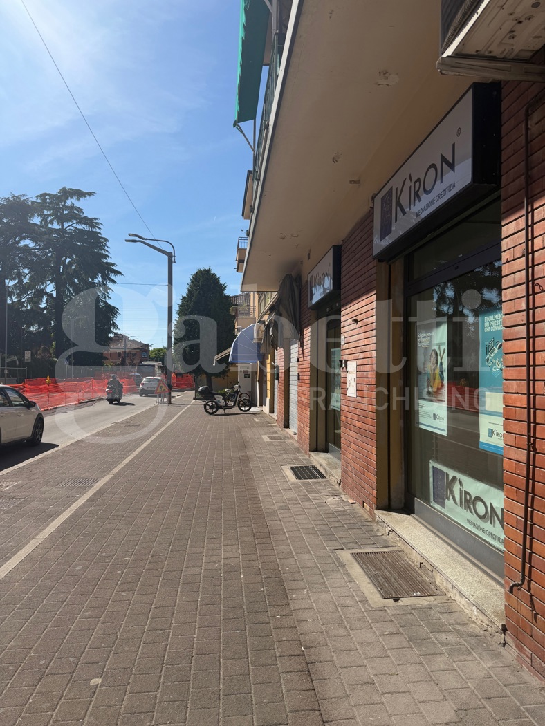 Negozio in vendita a Bologna