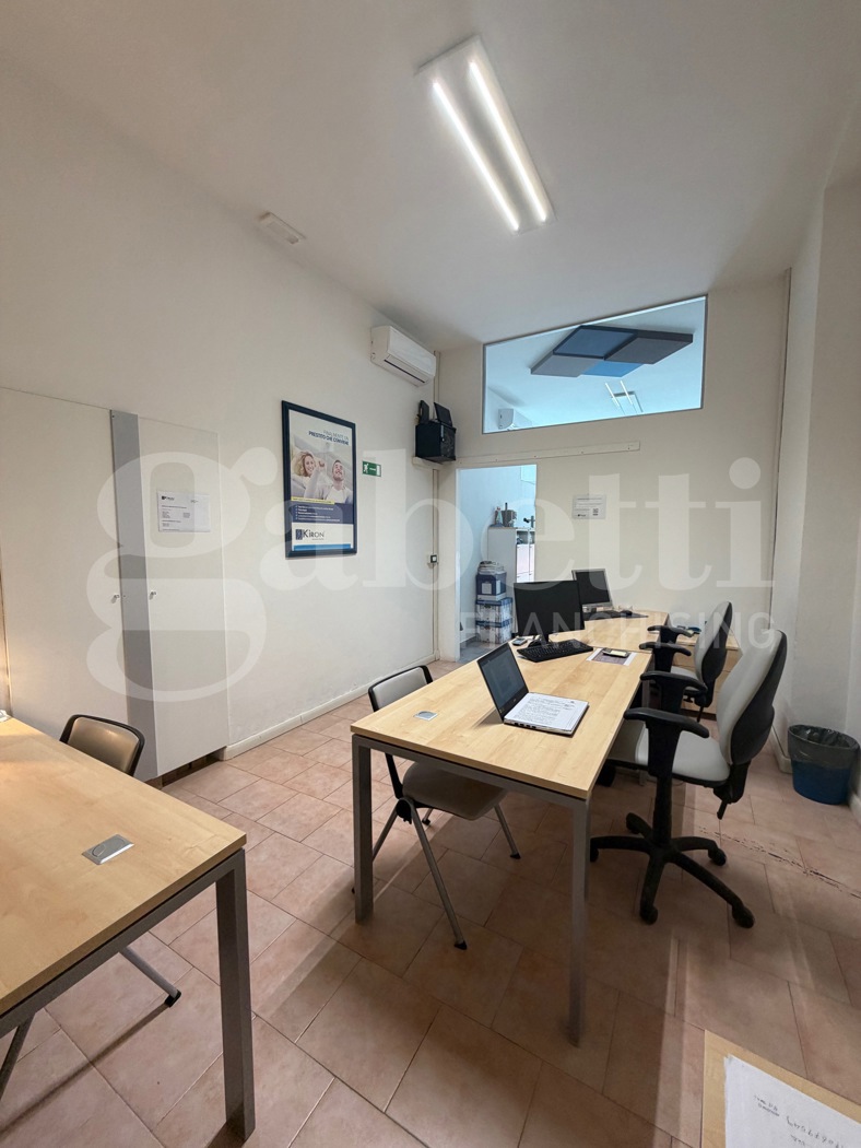 Negozio in vendita a Bologna