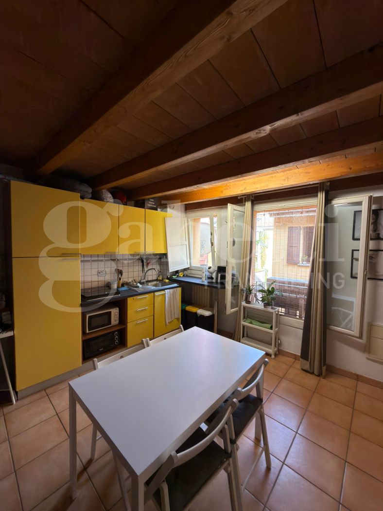 Monolocale arredato in affitto a Bologna