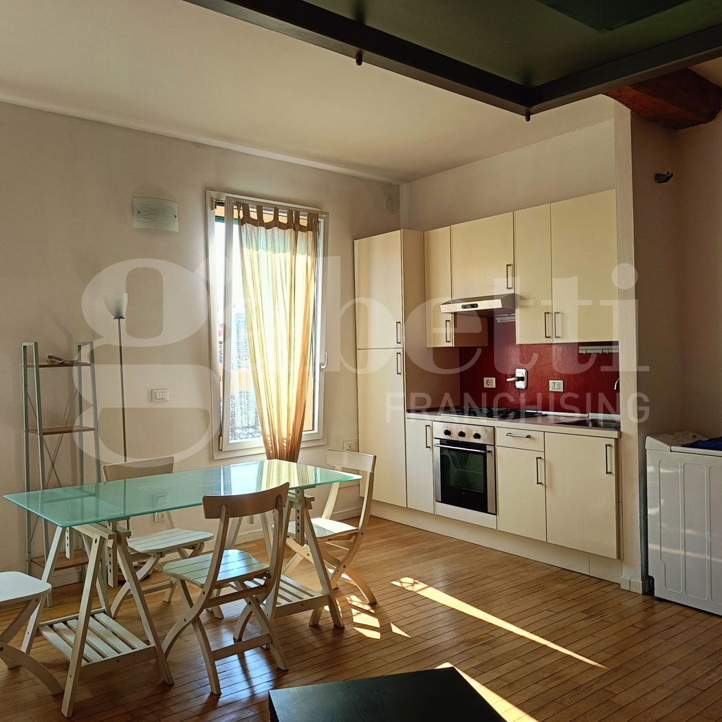 Appartamento arredato in affitto a Bologna
