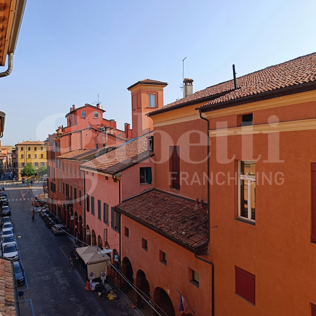 Monolocale arredato in affitto a Bologna