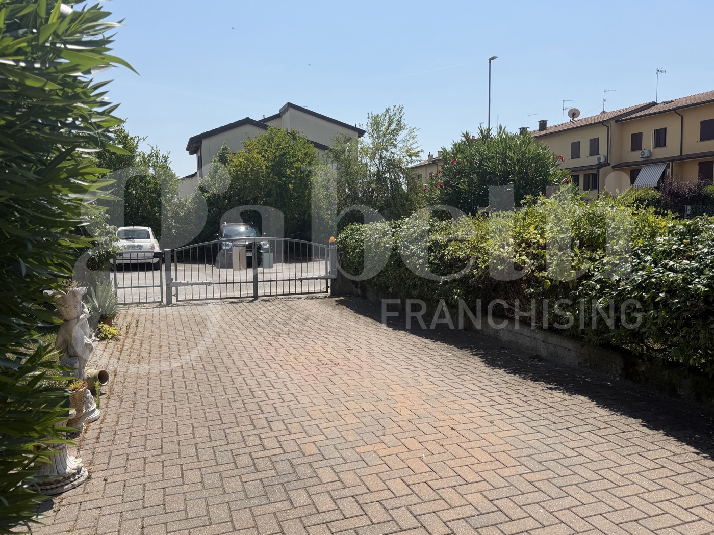 Villa con giardino a Budrio