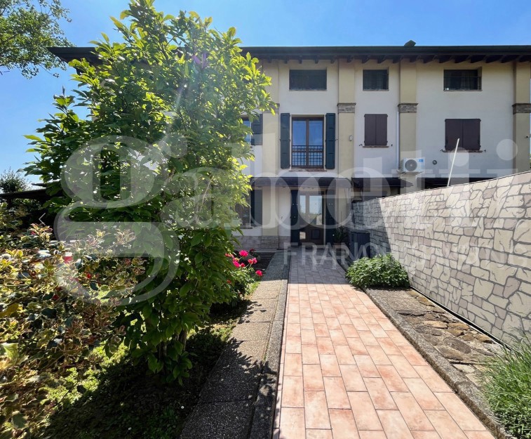 Villa in vendita a San Giovanni in Persiceto