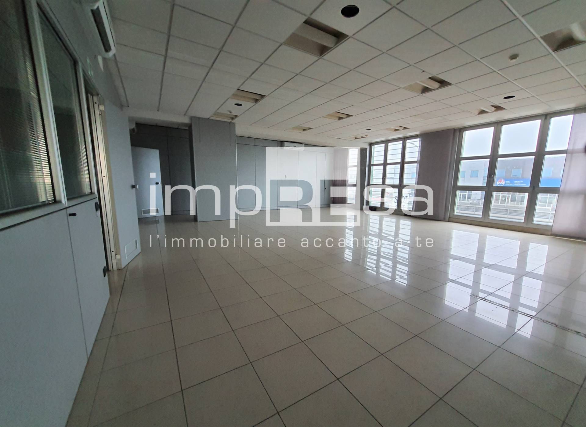 Ufficio in vendita a Mirano, Ball