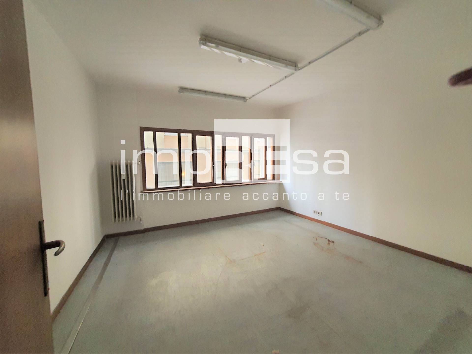 Ufficio in vendita a Treviso, Centro storico