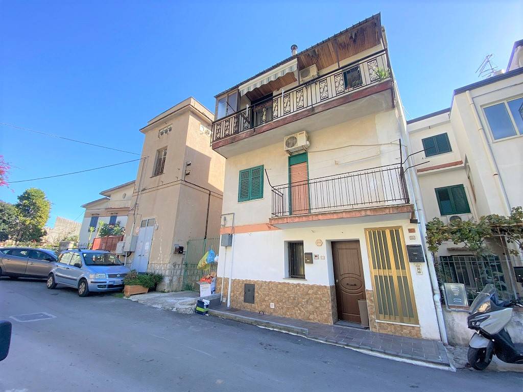 Appartamento in vendita a Monreale