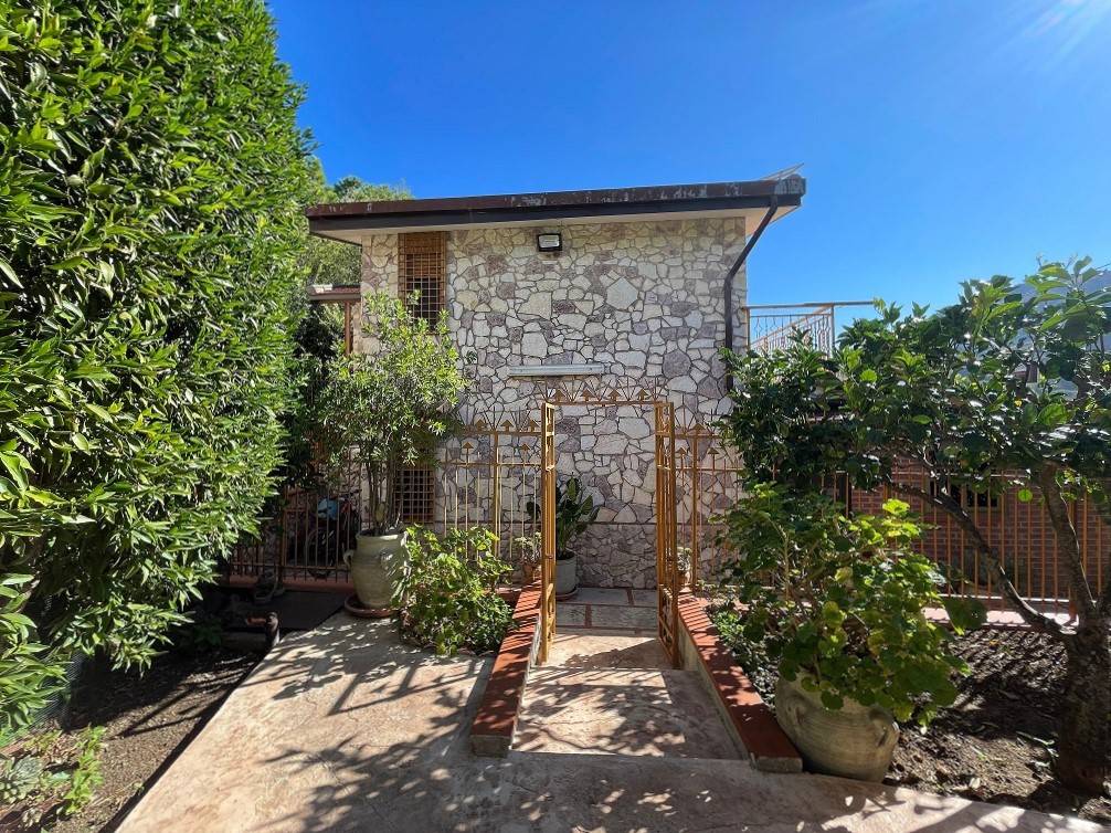 Villa in vendita a Monreale