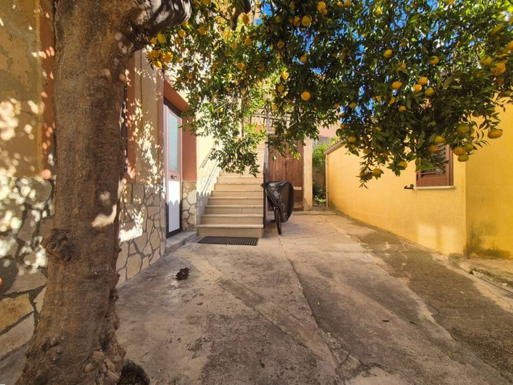 Appartamento in vendita a Monreale