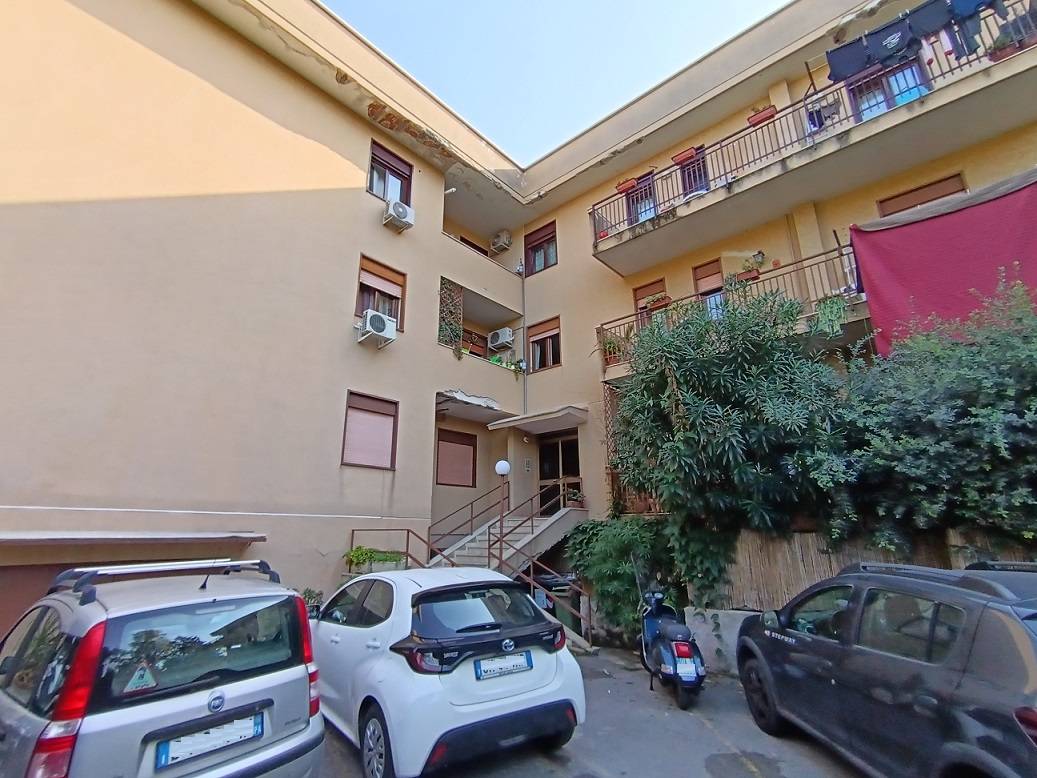 Appartamento in vendita a Palermo, Michelangelo