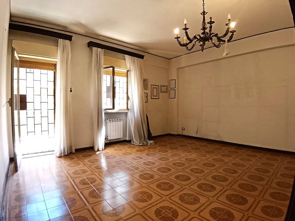 Appartamento in vendita a Palermo, Michelangelo