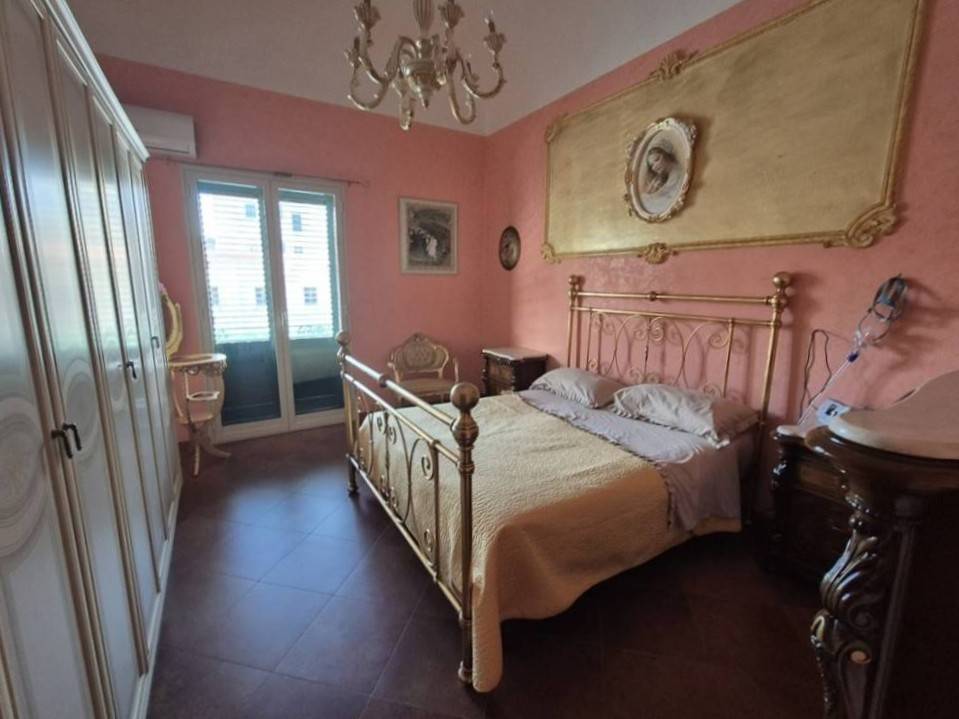 Appartamento in vendita a Palermo, Corso dei Mille