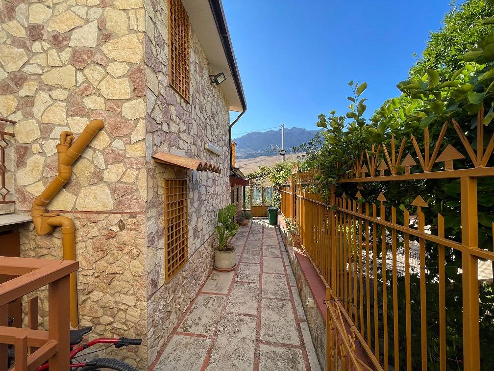 Villa in vendita a Monreale