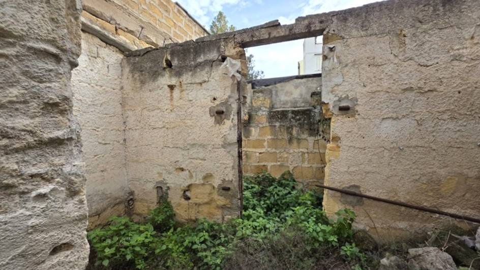 Box in vendita a Ficarazzi