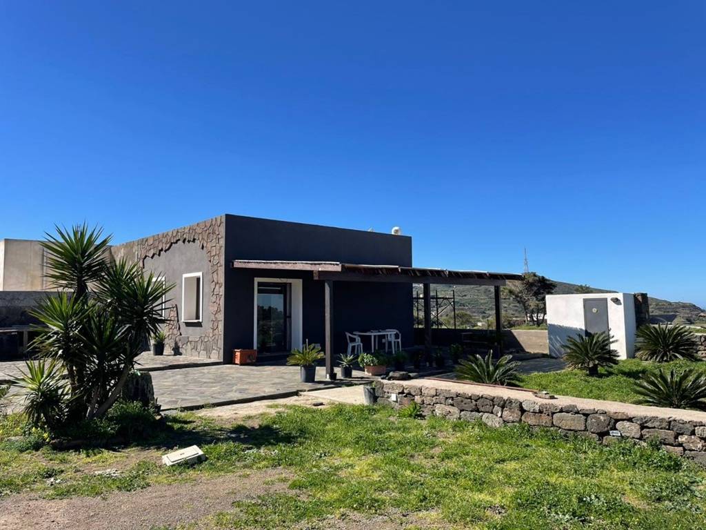 Dammuso in vendita a Pantelleria