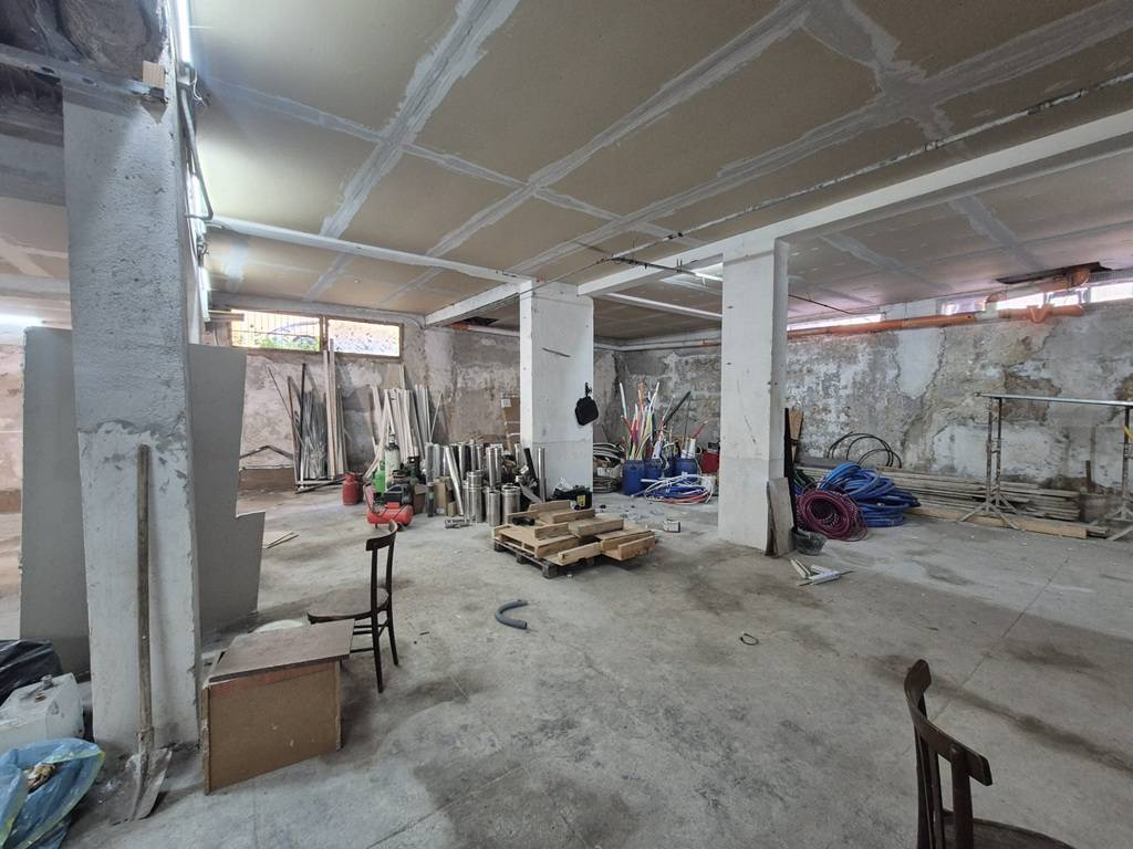 Magazzino in vendita a Palermo, Acqua dei Corsari