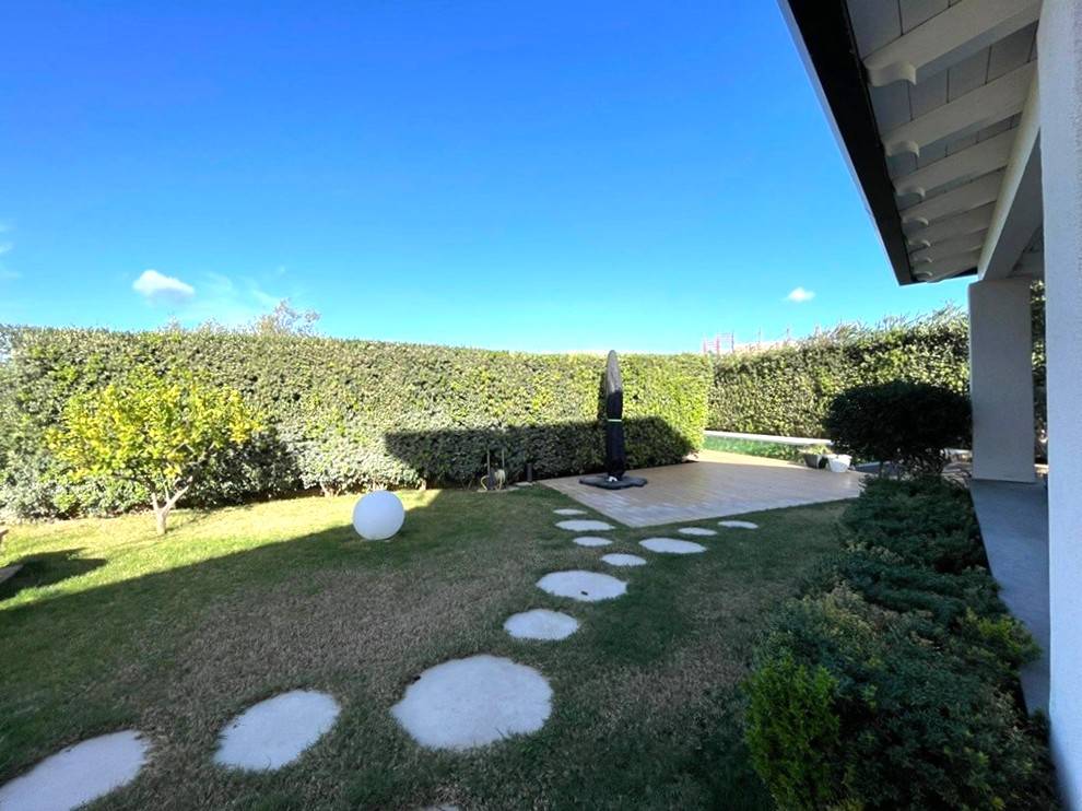 Villa in vendita a Altavilla Milicia