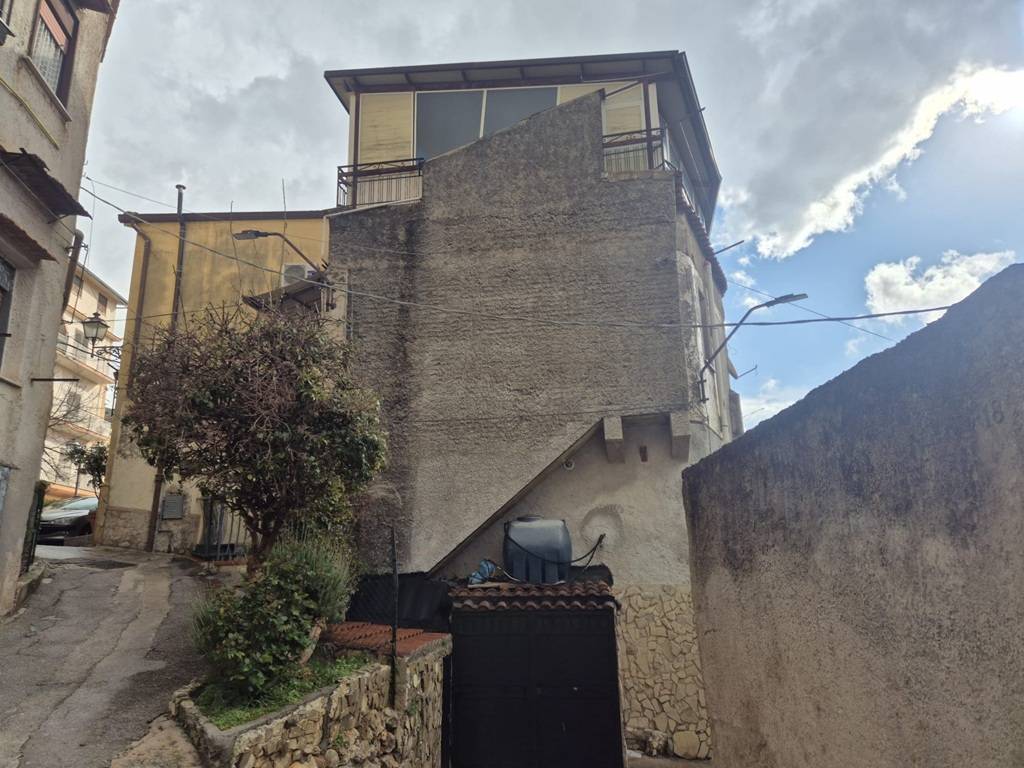 Appartamento in vendita a Monreale, Pioppo