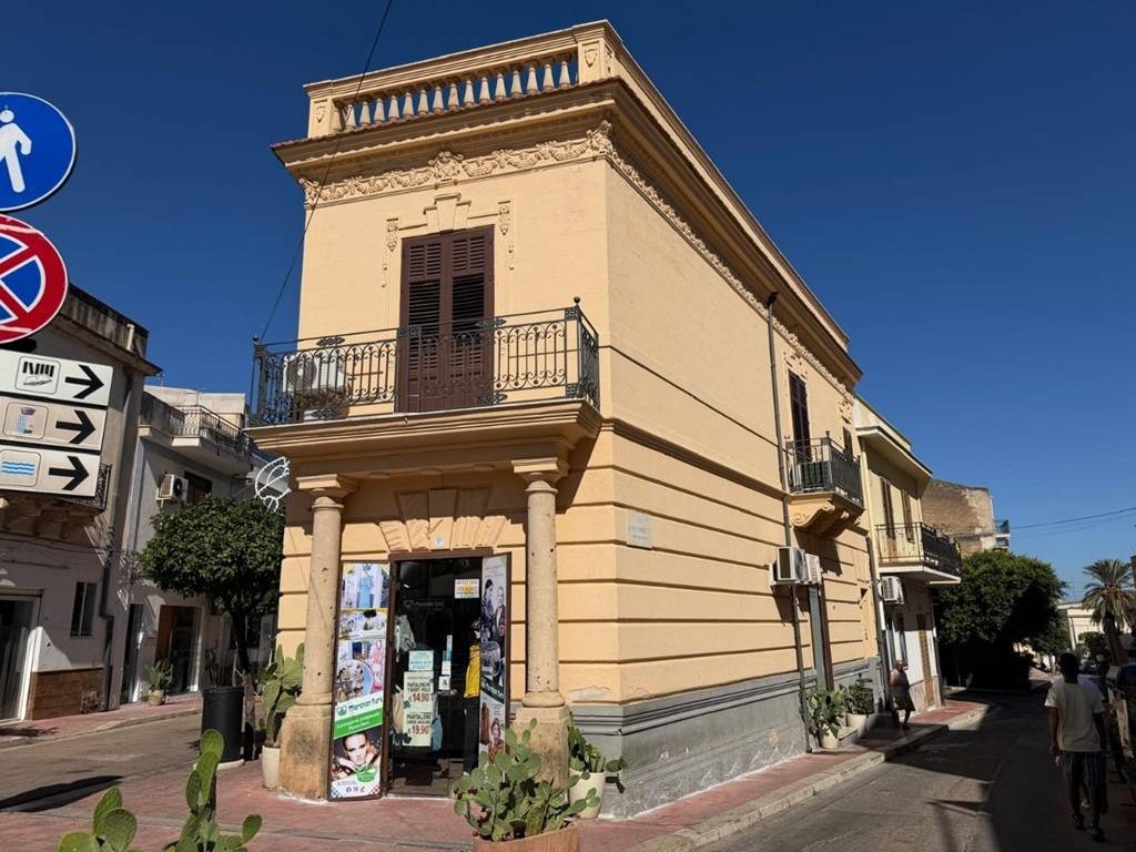 Studio/Ufficio in affitto a Terrasini